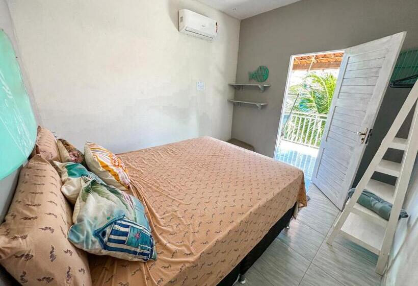 سوییت لوکس, Vila Da Sereia Hostel E Pousada