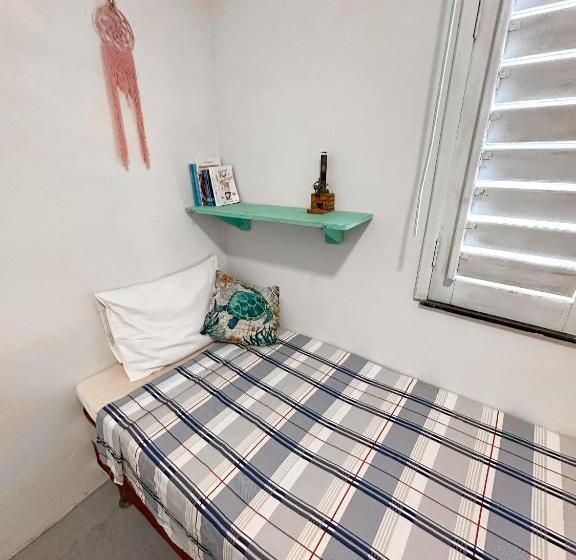 이코노미 트리플 룸, Vila Da Sereia Hostel E Pousada