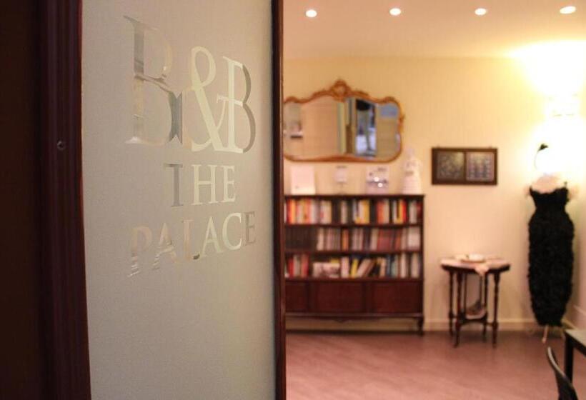 Номер Deluxe с Балконом, The Palace B&b And Apartments