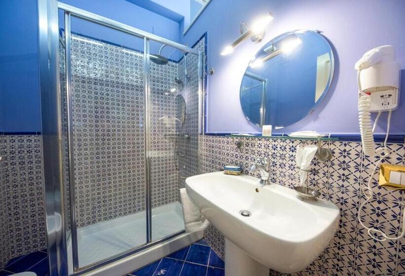 Номер Deluxe с Балконом, The Palace B&b And Apartments