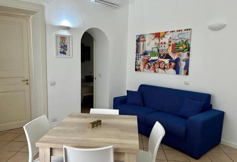 Студия Deluxe, The Palace B&b And Apartments