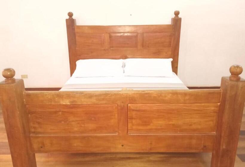 Quarto Familiar Deluxe, Walkerz Inn