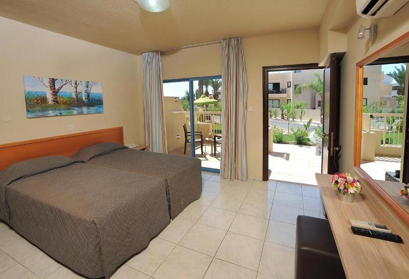 إستوديو قياسى, Nelia Gardens