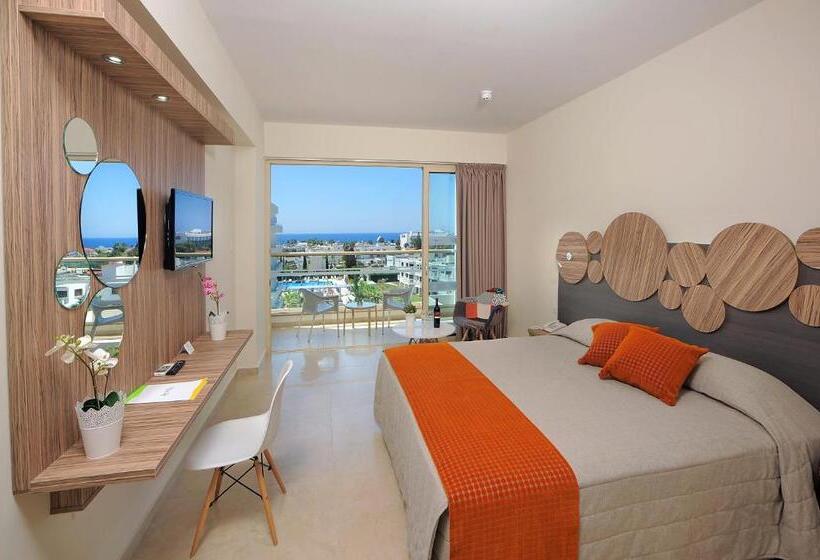 Номер Стандарт Вид на Море, Nelia Gardens