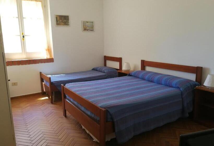 Номер Стандарт Трехместный, B&b Leggieri Villa Siria