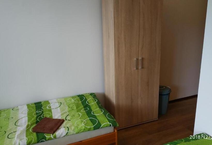 Номер Стандарт Трехместный, Ubytování Na Hřišti