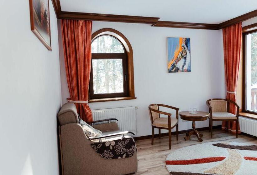 Семейный Номер, Casa Marta