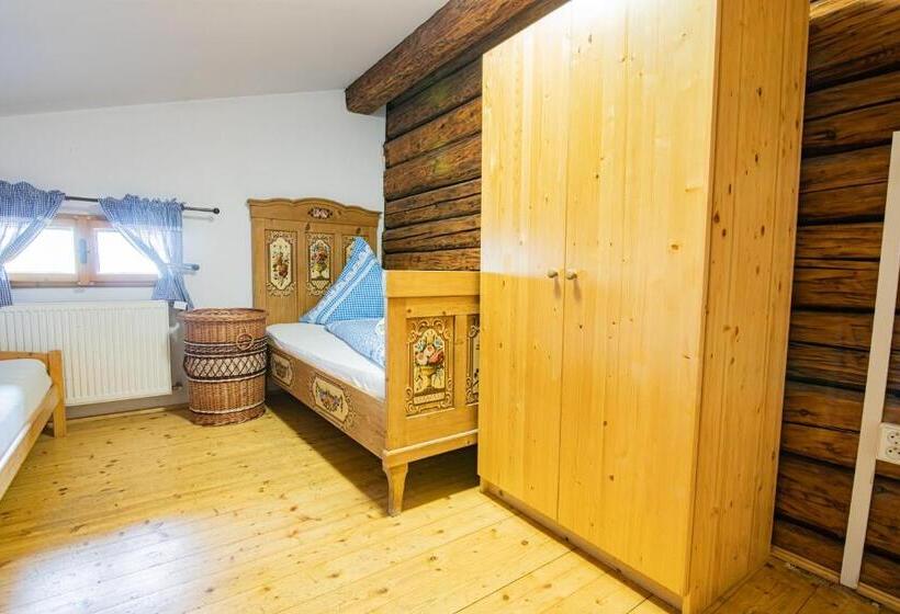 Семейный Номер, Penzion Sněžná Volary