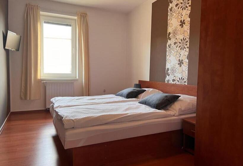 Апартаменты 3 Спальни, Vila Tatra