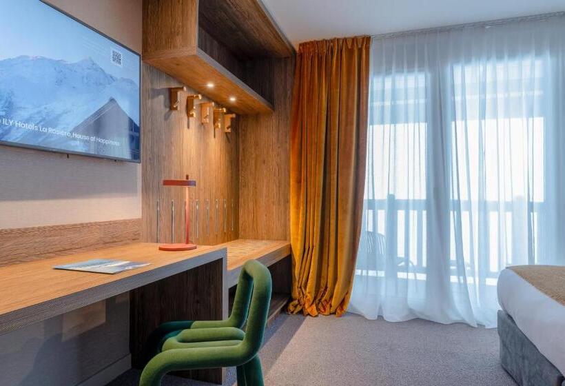 اتاق سوپریور با چشم‌انداز کوهستان, Ily Hotels & Spa La Rosiere