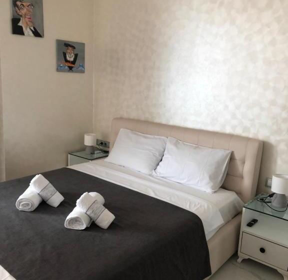 استودیوی استاندارد با چشم‌انداز دریا, Black Sea Vi Dari Apartments