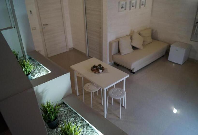 غرفة عائلية, Briscola B&b