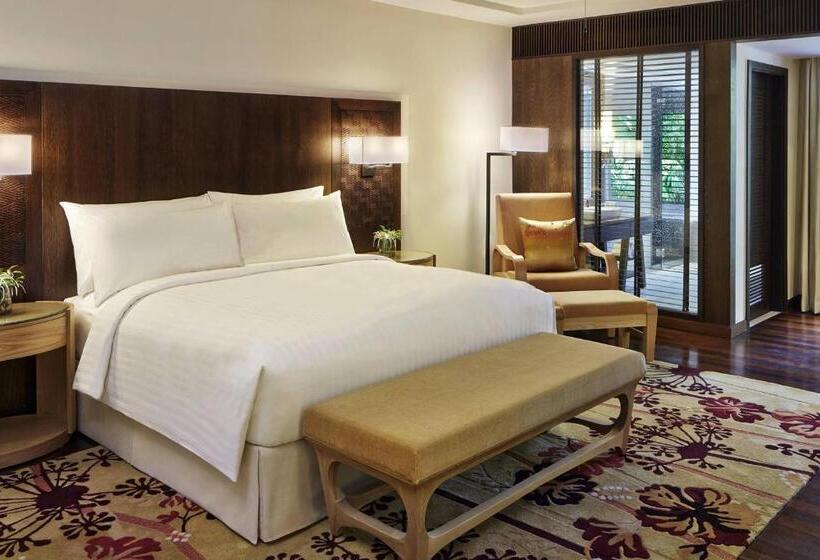 Номер Deluxe Кровать Кинг, Mulu Marriott Resort