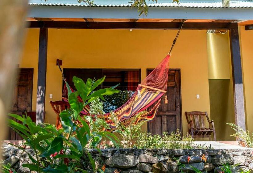 Номер Стандарт Вид на Сад, Rinconcito Lodge