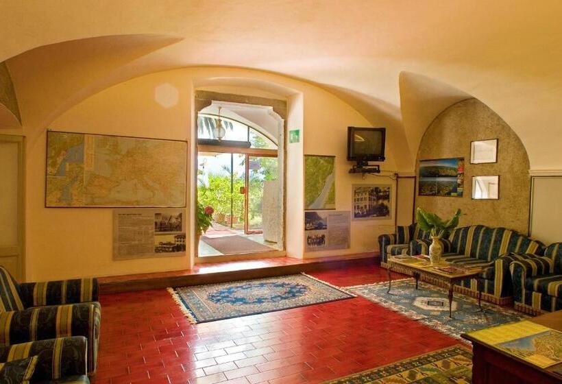 سوییت جونیور با چشم‌انداز دریاچه, Albergo Bellavista