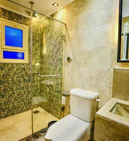 اتاق لوکس خانوادگی, Comfort Inn Giza