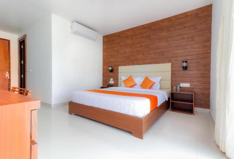 풀전망 이그제큐티브 룸, Miranda Beach Resort Baga