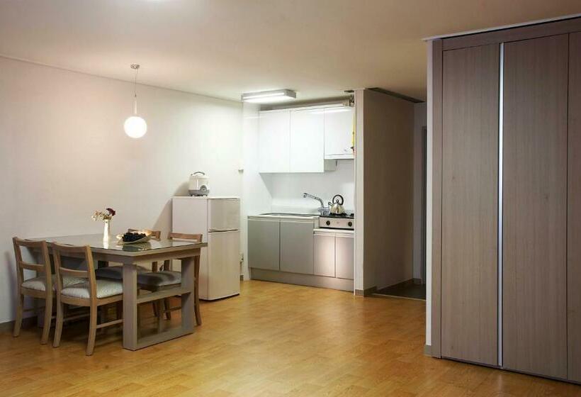标准间, Seorak I Park Condo