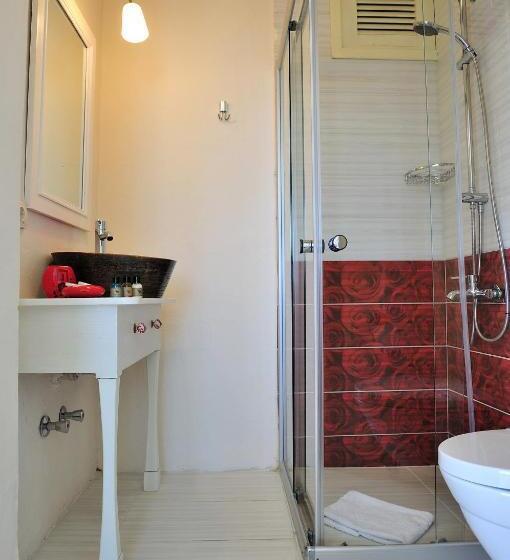 غرفة ديلوكس مزودة بشرفة, Alaçatı Sultan Konak Butik Otel ℳℛ Luxury Concept