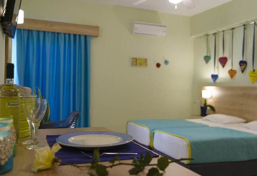 수피리어 트리플 룸, Aptera Beach