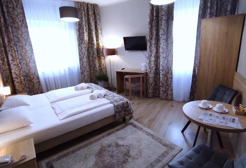 Стандартный Номер Кровать Кинг, Polonia