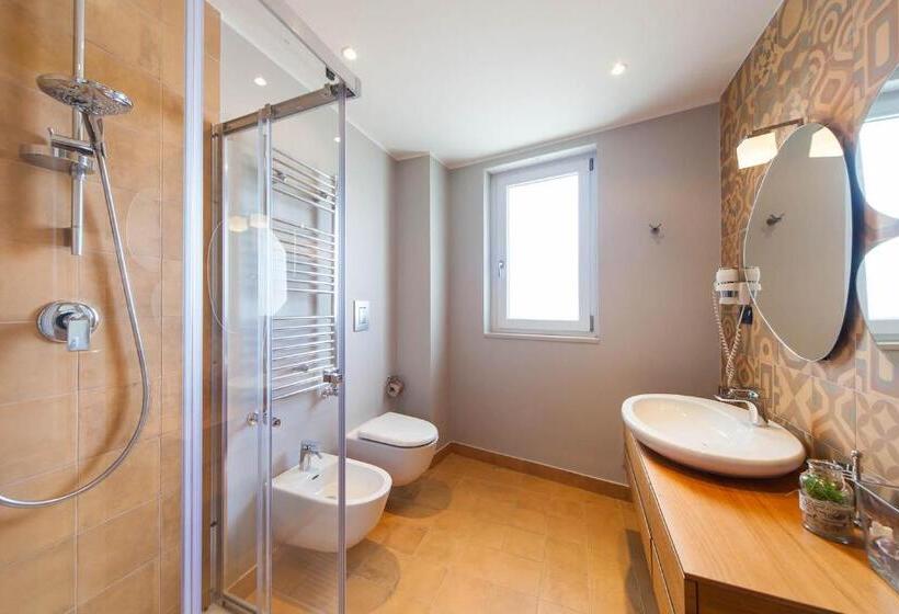 Трехместный Номер Стандарт Боковой Вид на Море, B&b Portorosso