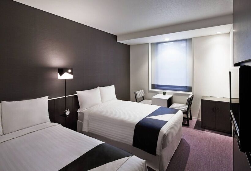 Номер Стандарт, Courtyard By Marriott Tokyo Station