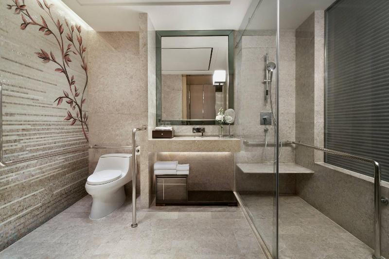 اتاق لوکس با تخت بزرگ, Shanghai Marriott Hotel Parkview