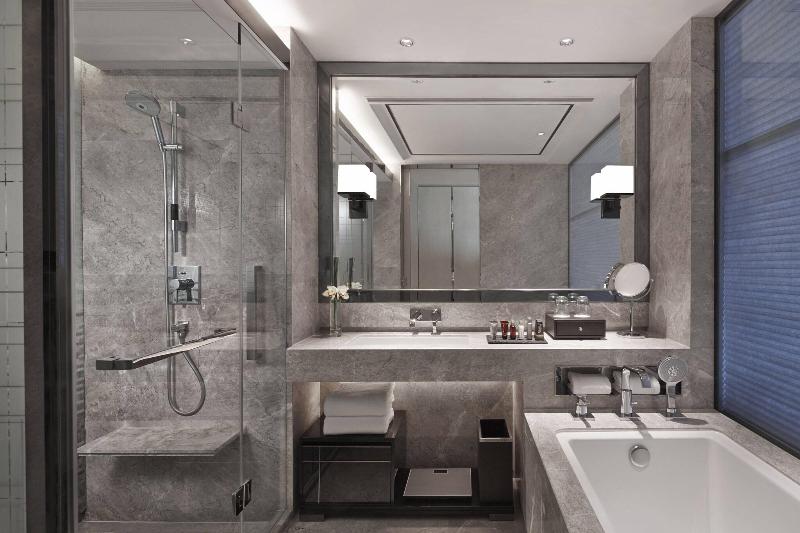اتاق اجرایی با تخت بزرگ, Shanghai Marriott Hotel Parkview
