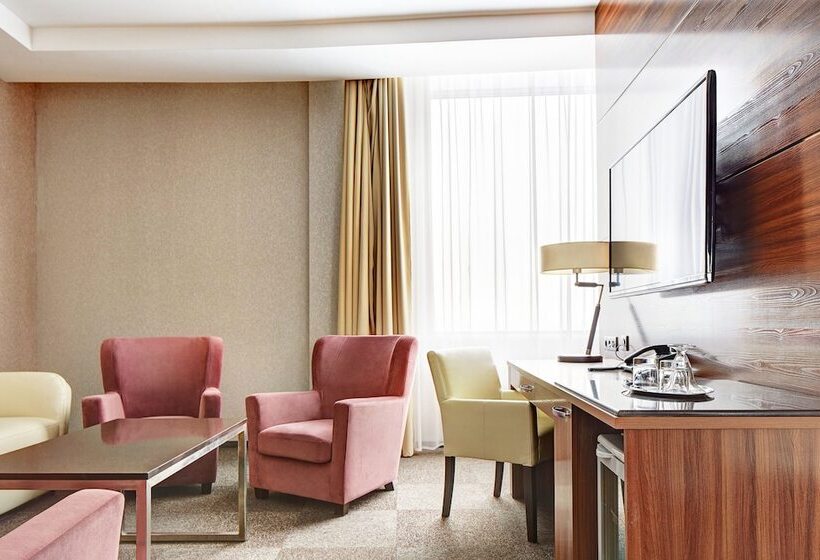 스탠다드 스튜디오, Victoria Olimp Hotel Minsk