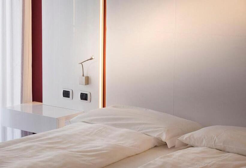 Номер Deluxe Вид на Озеро, Wellness Hotel Casa Barca