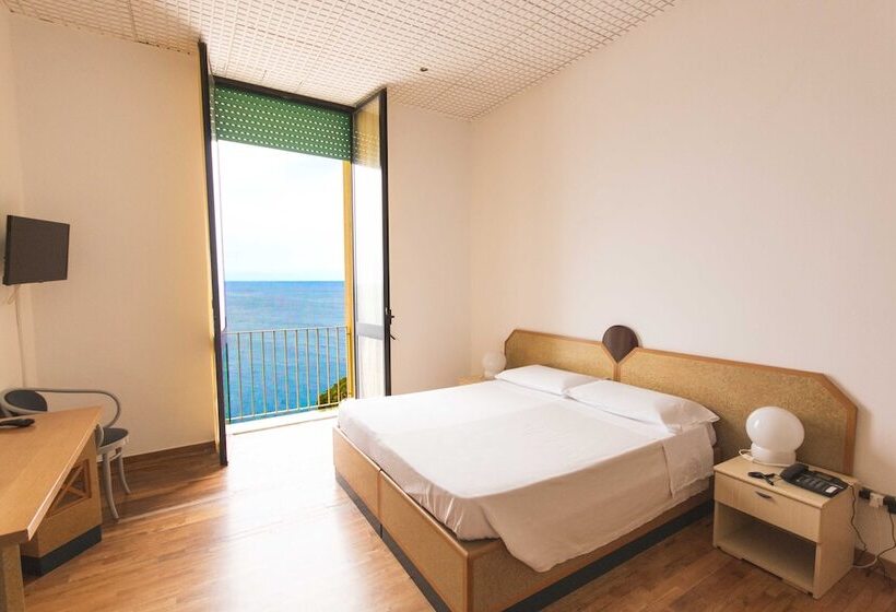스탠다드 룸 바다 전망, Albergo Palazzo