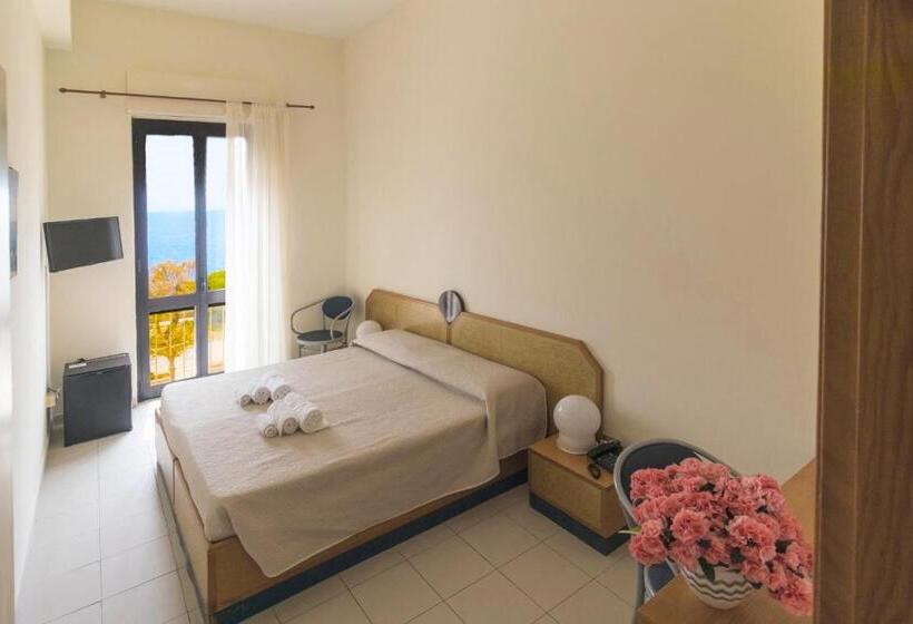 스탠다드 룸 바다 전망, Albergo Palazzo