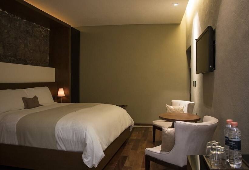 スイート, Boutique Casa Madero