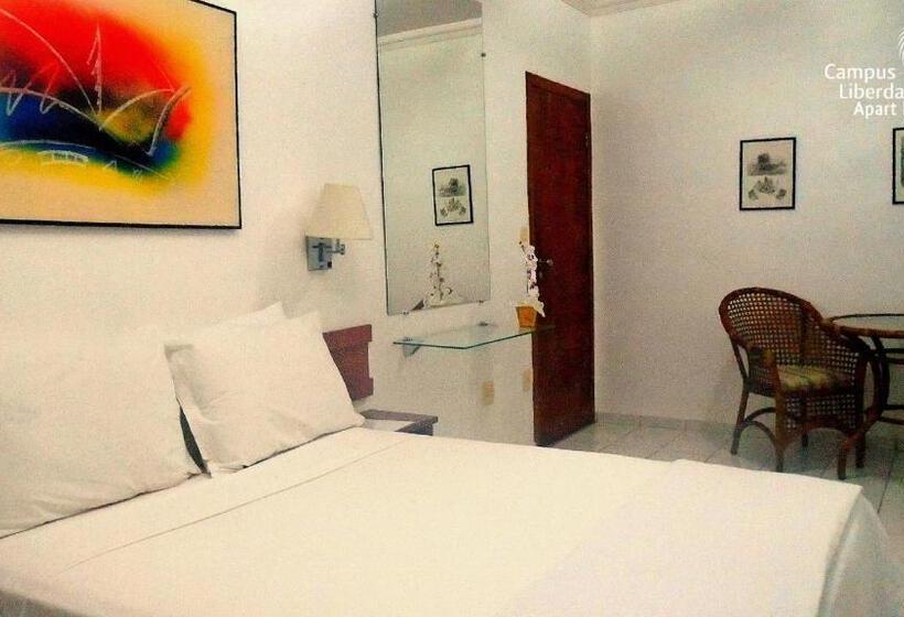 Suíte Master, Campus Liberdade Flat