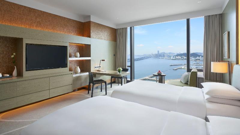 Номер Стандарт Вид на Море, Grand Hyatt Dalian
