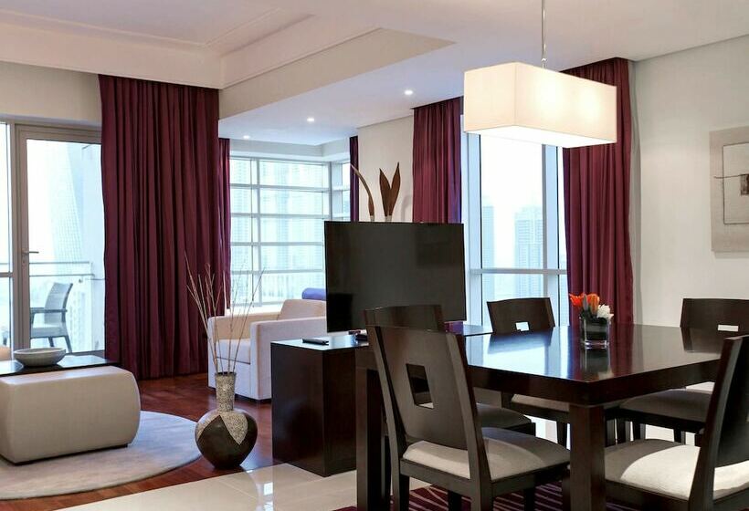 Президентский Люкс, Pullman Dubai Jumeirah Lakes Towers