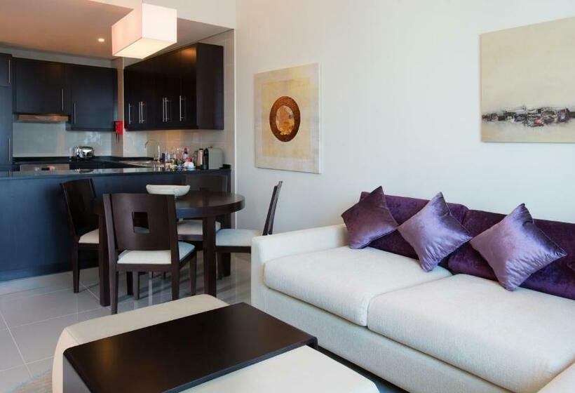Апартаменты 1 Спальня, Pullman Dubai Jumeirah Lakes Towers