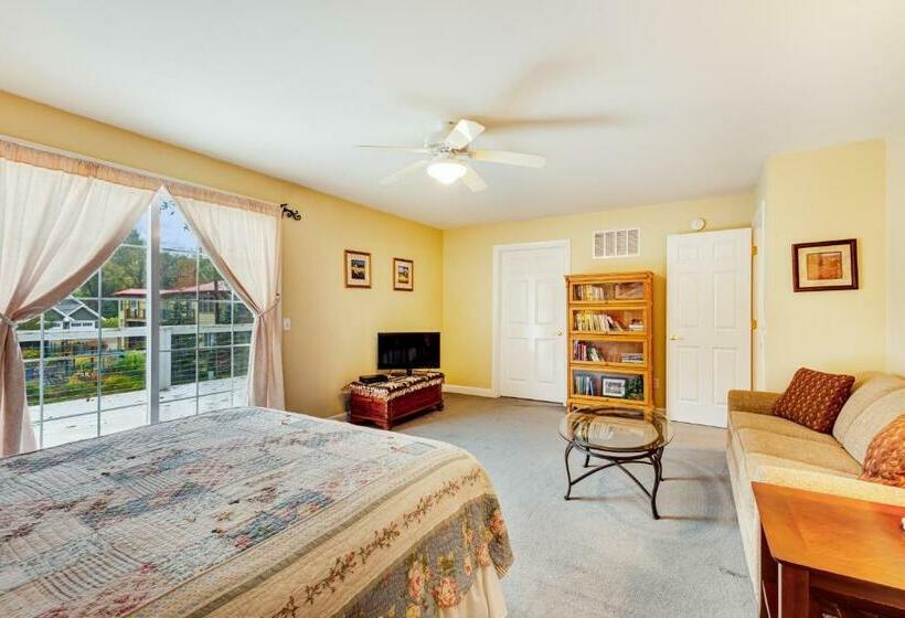 Апартаменты 3 Спальни, Beacon Court D