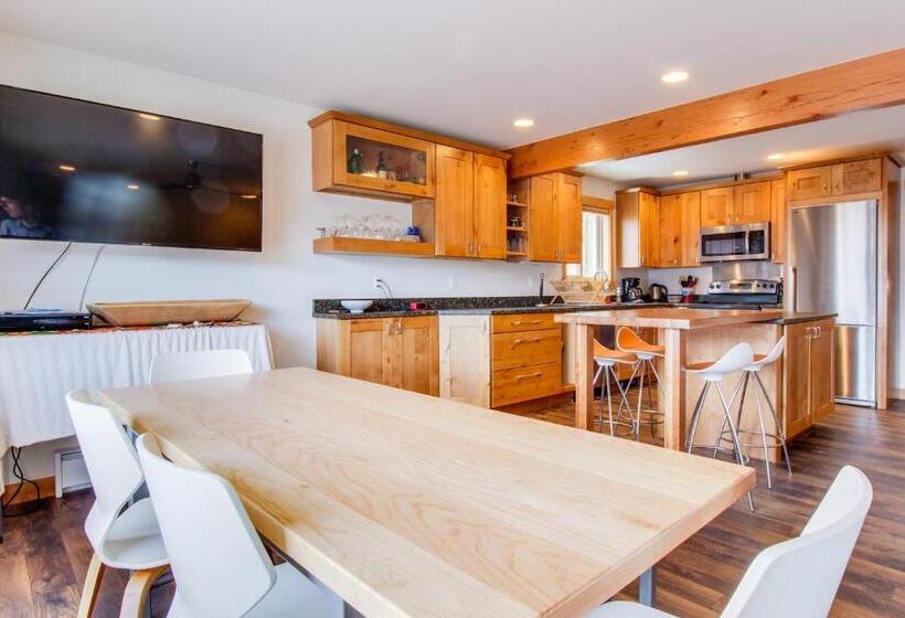 Апартаменты 2 Спальни, Purgatory Townhome