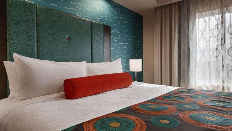 سوئیت برای معلولان, Best Western Premier Ashton Suiteswillowbrook