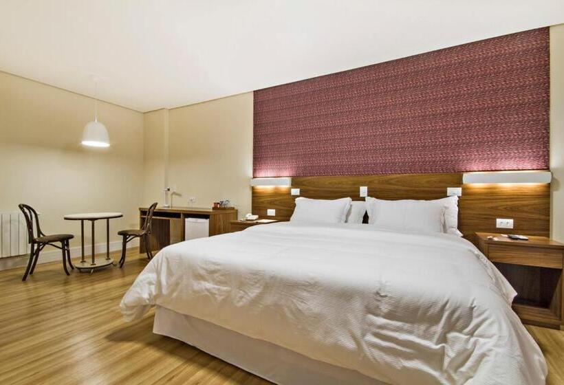 Suíte Premium, Chateau