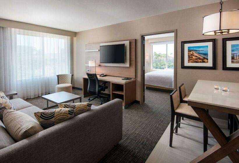 스위트 킹사이즈 침대, Courtyard By Marriott Irvine Spectrum