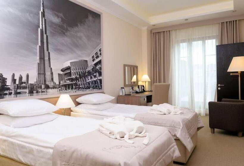 اتاق خانوادگی, Rius Hotel Lviv
