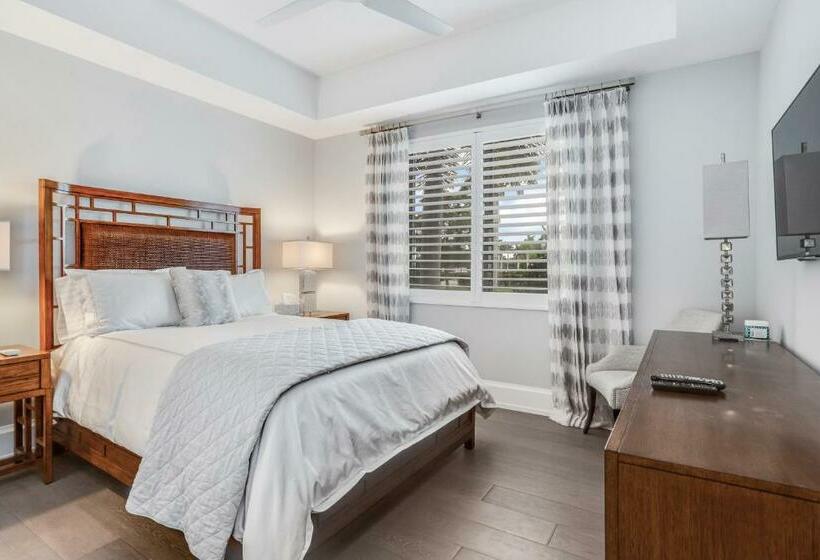 带3个卧室的公寓, Naples Square Paradise