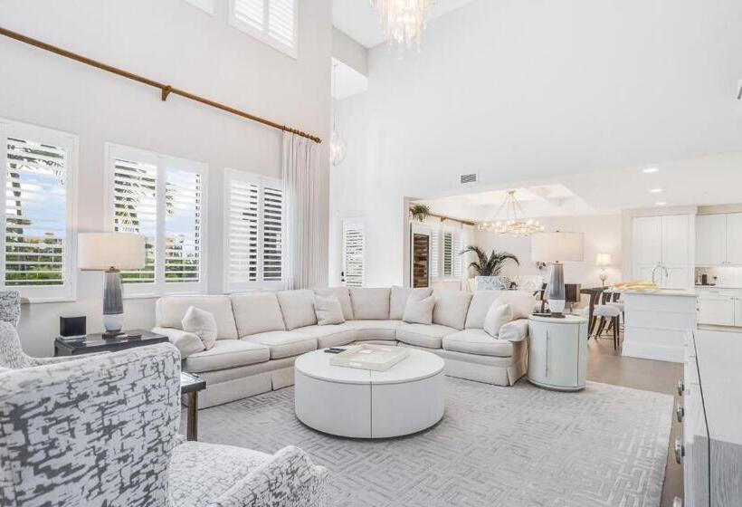 带3个卧室的公寓, Naples Square Paradise