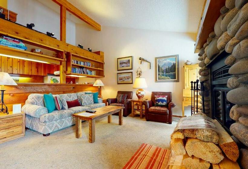 Апартаменты 2 Спальни, 3622 Winterberry