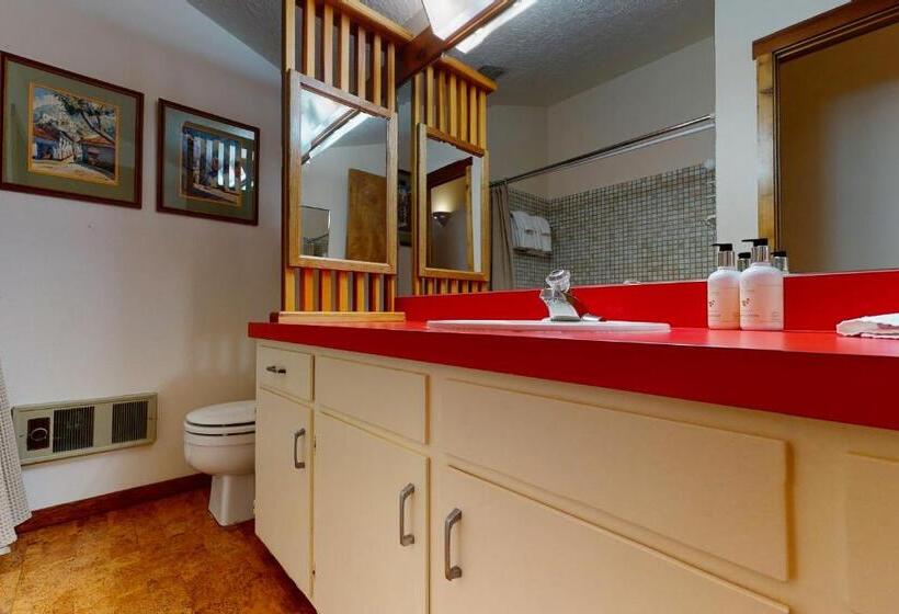 Апартаменты 2 Спальни, 3622 Winterberry