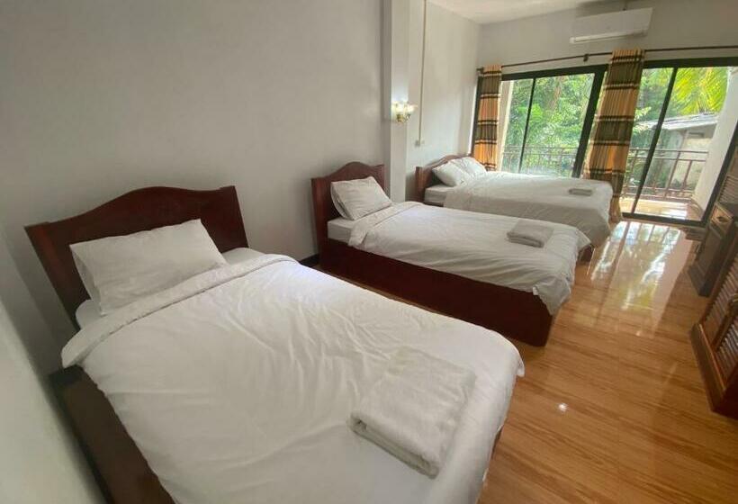 Семейный Номер, Alisona Guesthouse