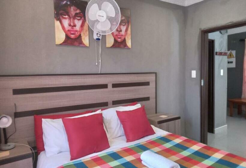 Family Suite, Kadichueni Guest House